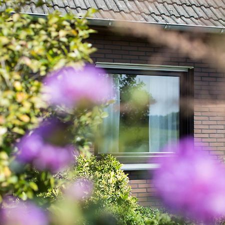 Ferienhaus "Sonne Im Gruenen" Lindern Exterior photo